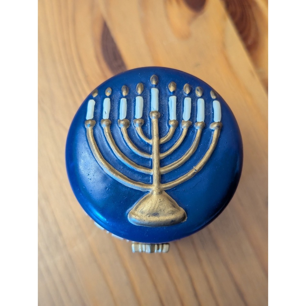 Vintage Limoges Style Blue Chanukah Menorah Trinket Box - Picture 2 of 8